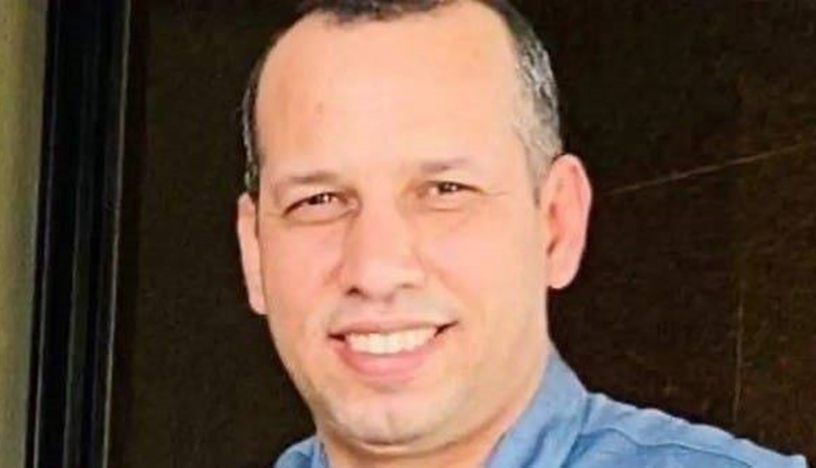 اغتيال الصحافي هشام الهاشمي أمام منزله في بغداد