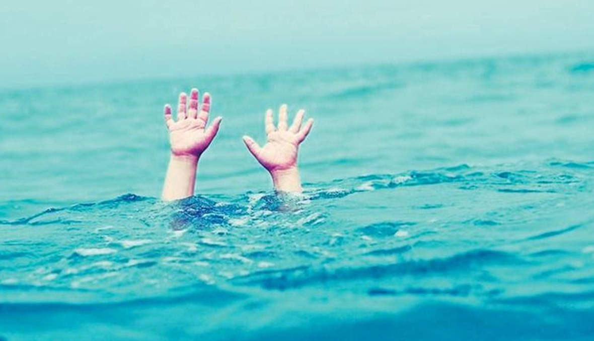 طفلة تقضي غرقاً في خراج برج العرب