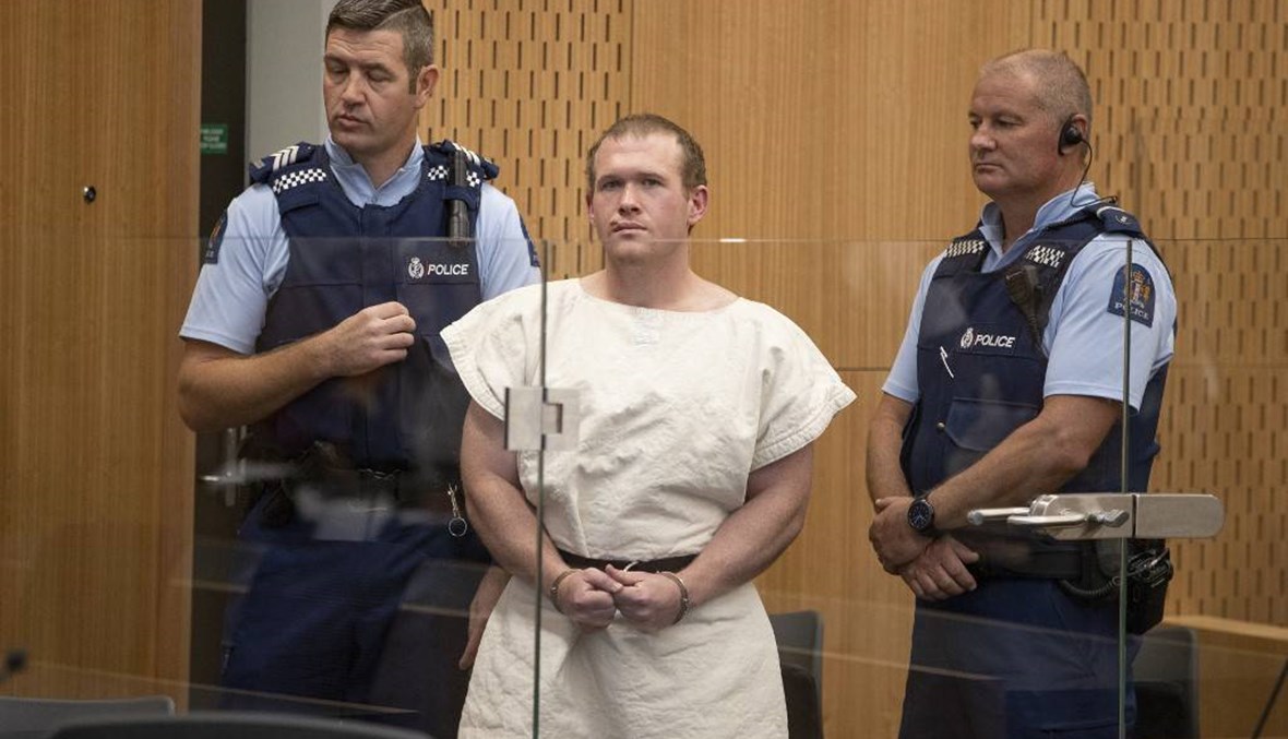 مرتكب مذبحة المسجدين بنيوزيلندا يطلب تمثيل نفسه في جلسة النطق بالحكم