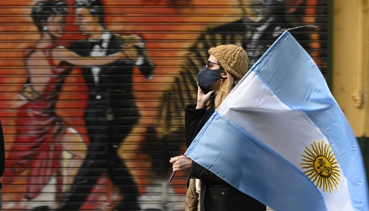 الأرجنتين تتخطى مئة ألف إصابة بفيروس كورونا
