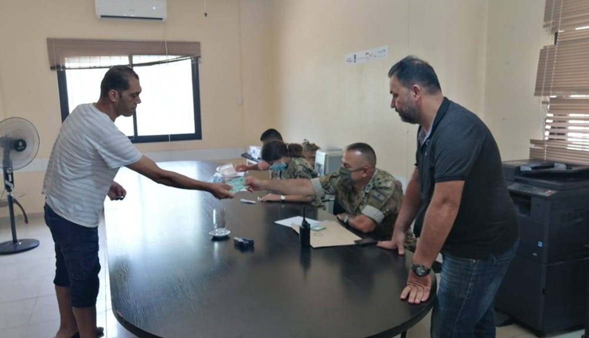 الجيش يستكمل توزيع المساعدات في ببنين: شكر على الجهد