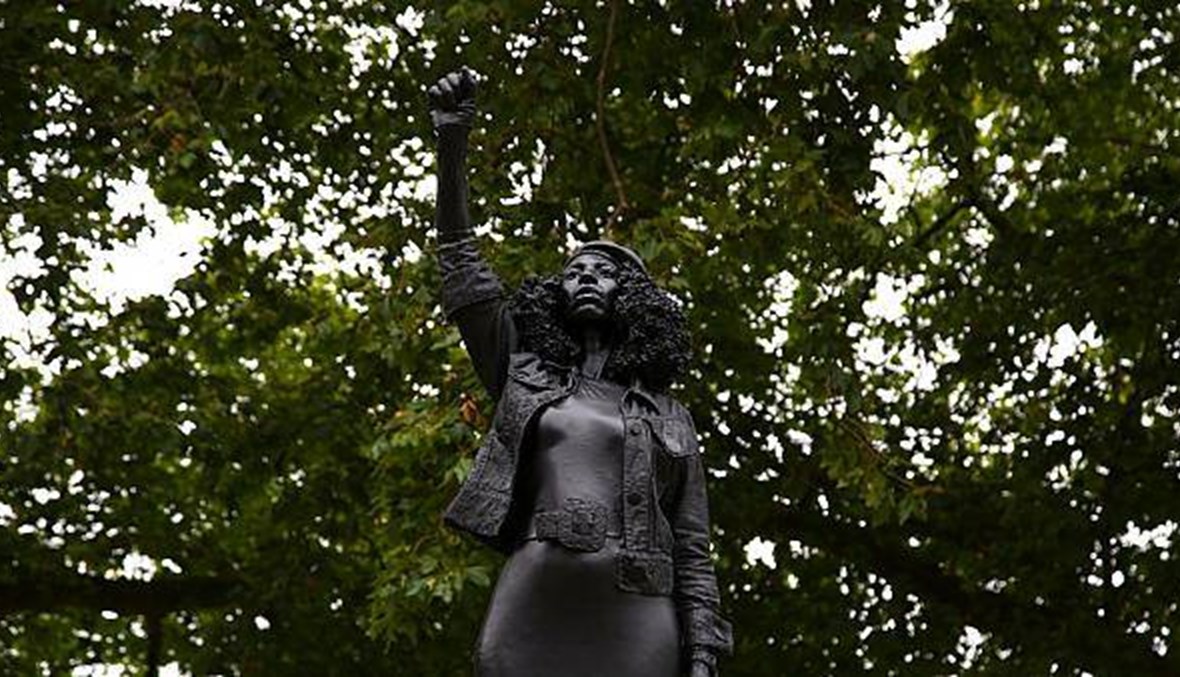 نصب تمثال ناشطة ضد العنصرية مكان آخر لتاجر رقيق بريطاني
