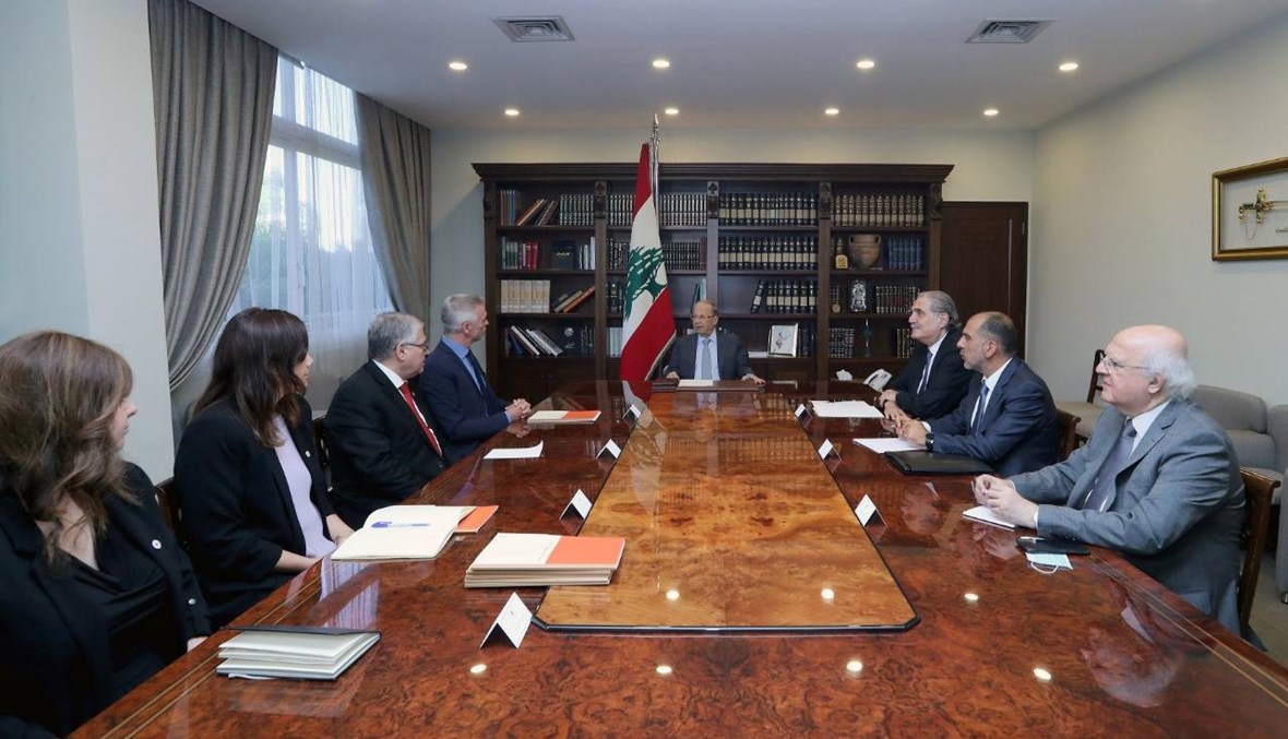 عون: لبنان متمسّك بعودة النازحين والدولة السورية ترحّب بها