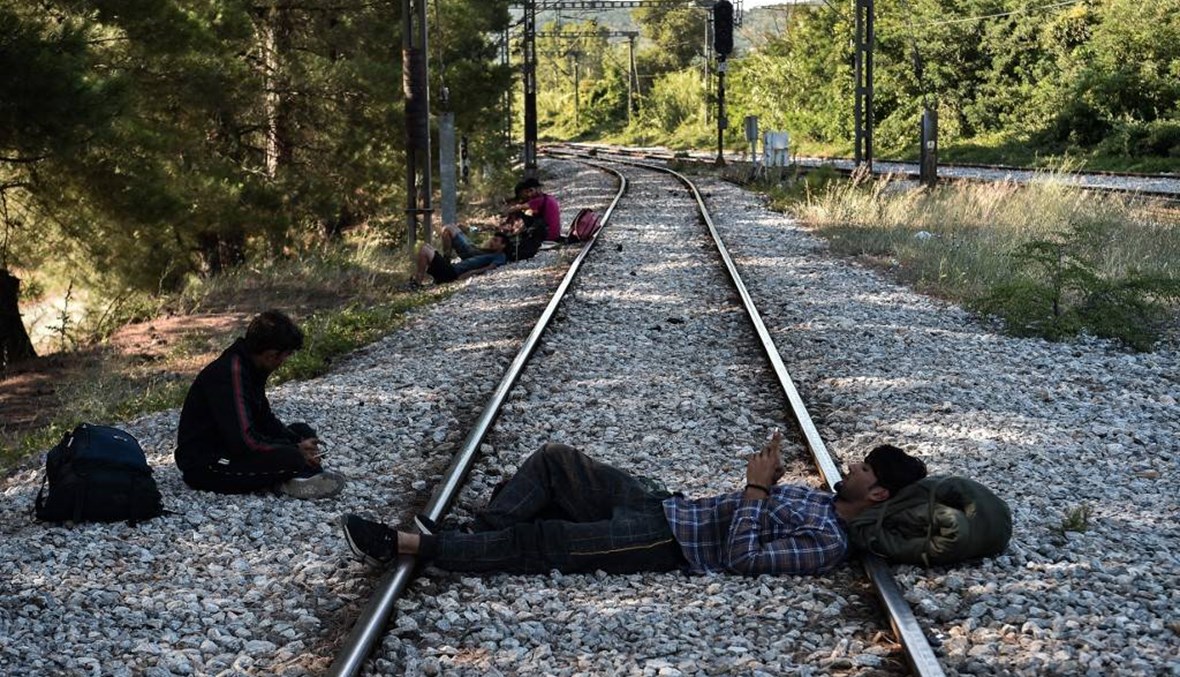 مع ازدياد الإصابات بكورونا... اليونان تمدد إغلاق مخيمات المهاجرين