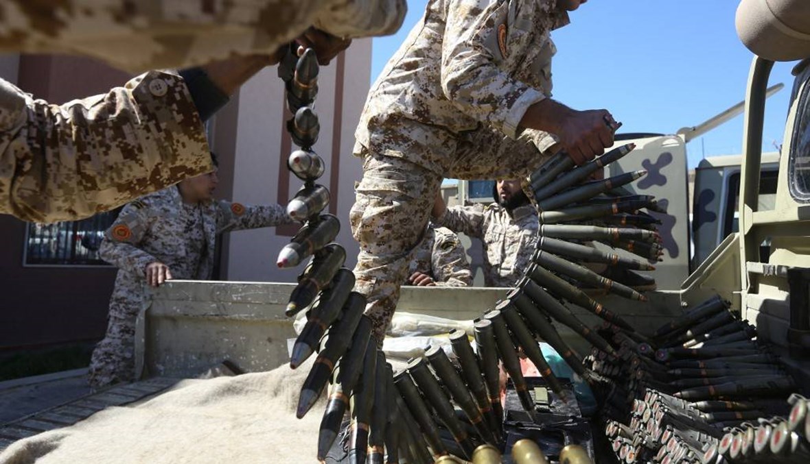 برلين وباريس وروما: تهديد بفرض عقوبات على الدول الداعمة عسكرياً للمتنازعين في ليبيا