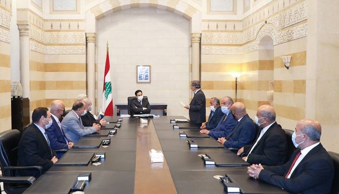 دياب استقبل خوري ووفد مجموعة الميثاق العسكري... "نشد يدنا على يد الرئيس العصامي"