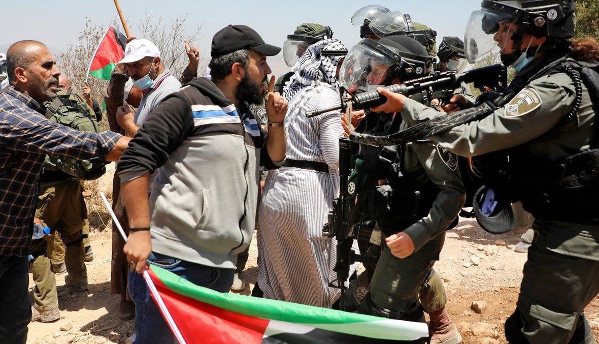 اسرائيل تمدّد توقيف محافظ القدس عدنان غيث