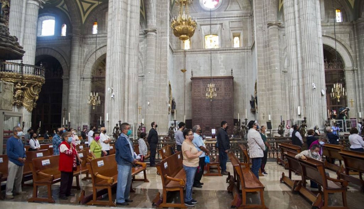 مكسيكو تُعيد فتح كنائسها وسط إجراءات صحية