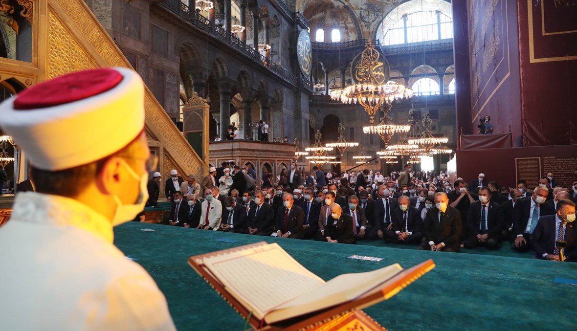 تركيا: انتقادات لرئيس الشؤون الدينيّة علي أرباش بسبب خطبة الجمعة في آيا صوفيا