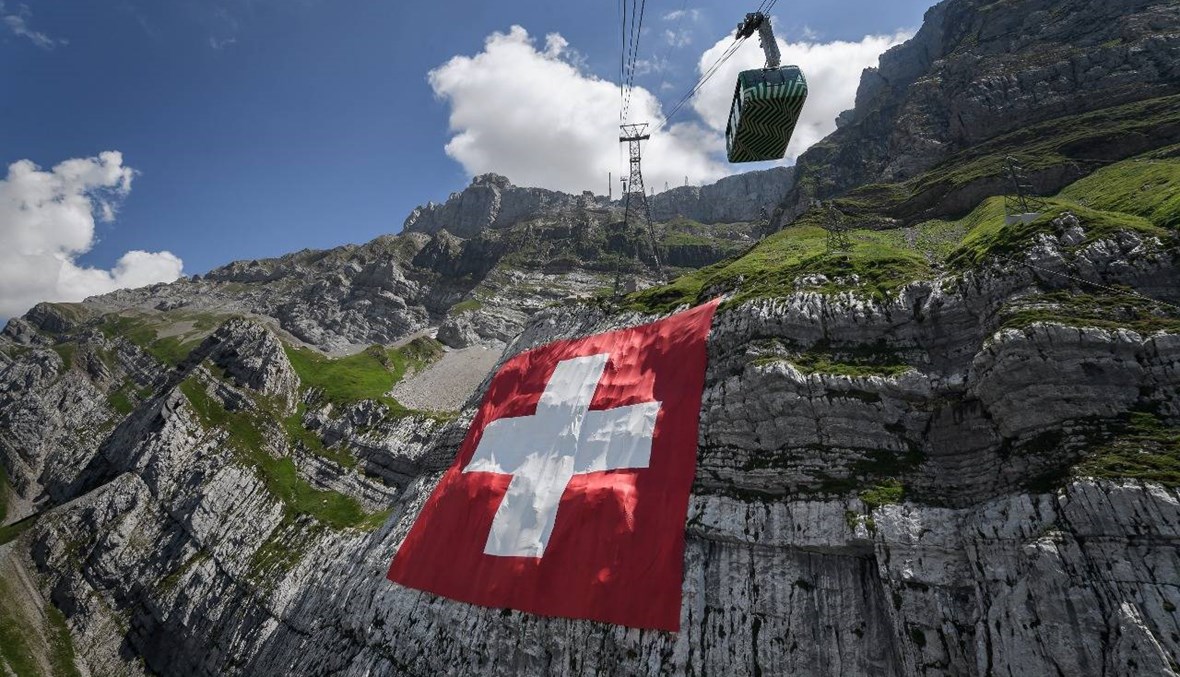 قلق في سويسرا من ازدياد إصابات كورونا: مستشار للحكومة يدعو إلى تشديد القيود