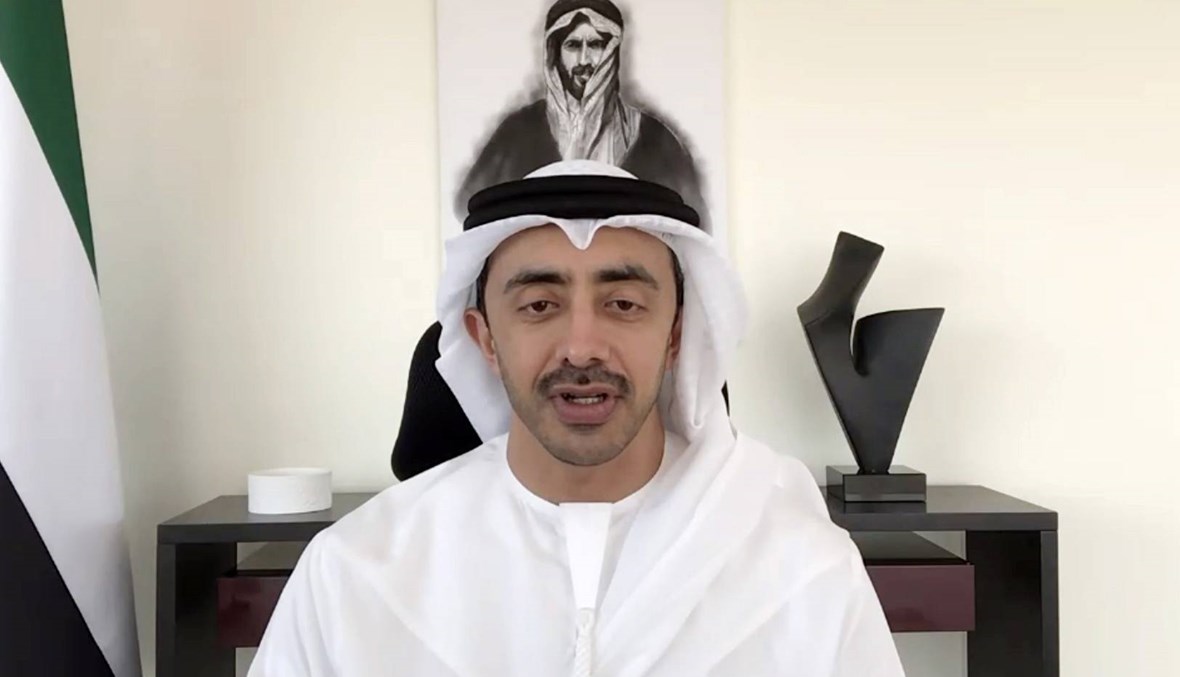 وزيرا خارجيّة الإمارات وإيران يبحثان في تداعيات وباء كورونا