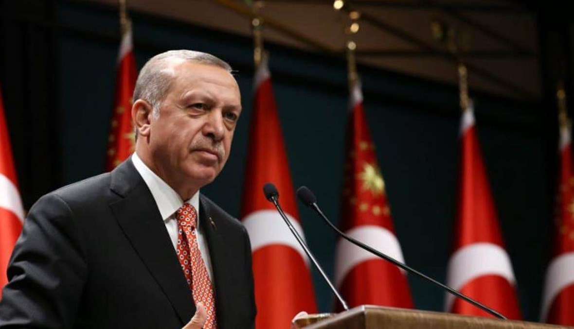 أردوغان يقول الليرة التركية ستستقر