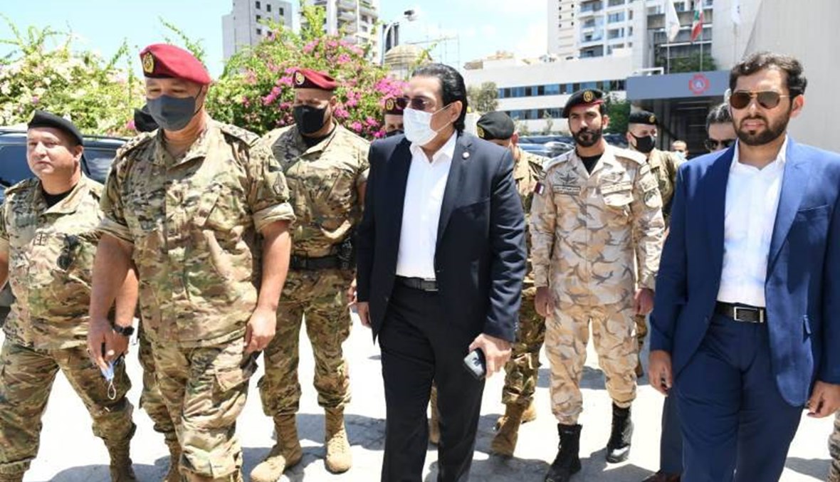 السفير القطري تفقّد وقائد الجيش المستشفى الميداني القطري في مستشفى الروم