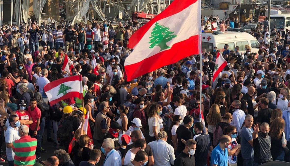 مسيرة من الجميزة نحو ساحة الشهداء والمرفأ: "الثورة تولد من رحم الأحزان" (صور وفيديو)