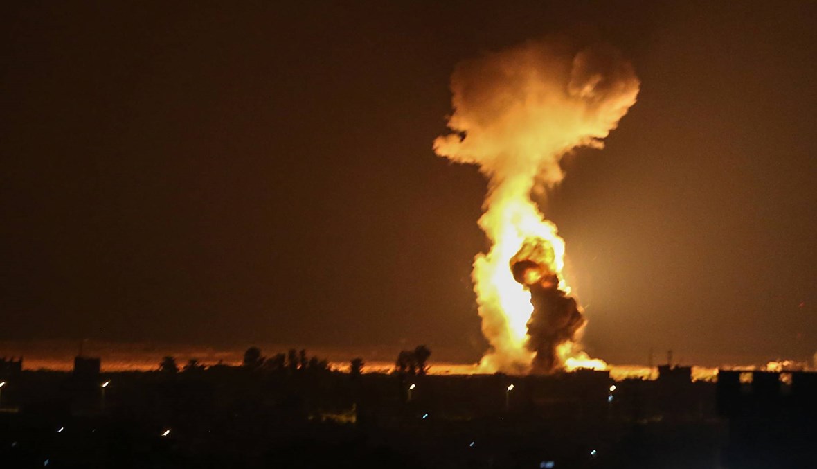إسرائيل تغلق معبر كرم أبو سالم على خلفية تواصل إطلاق بالونات حارقة من غزة