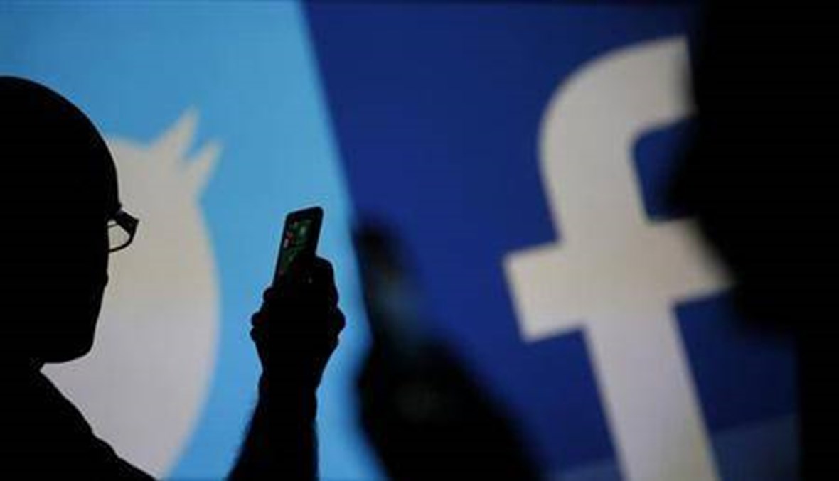 فيسبوك وتويتر تصعدان حربهما ضد المعلومات المضللة عن الانتخابات الأميركية