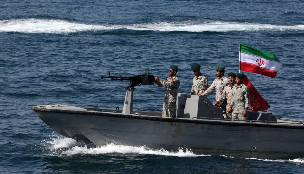 طهران تحتجز سفينة إماراتيّة بعد مقتل صيادَين إيرانيّين في حادث في الخليج