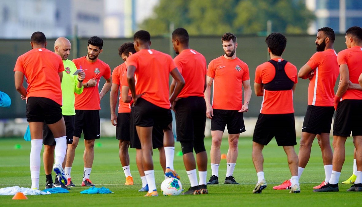 شباب الأهلي لاستعادة توازنه في الدوري الإماراتي
