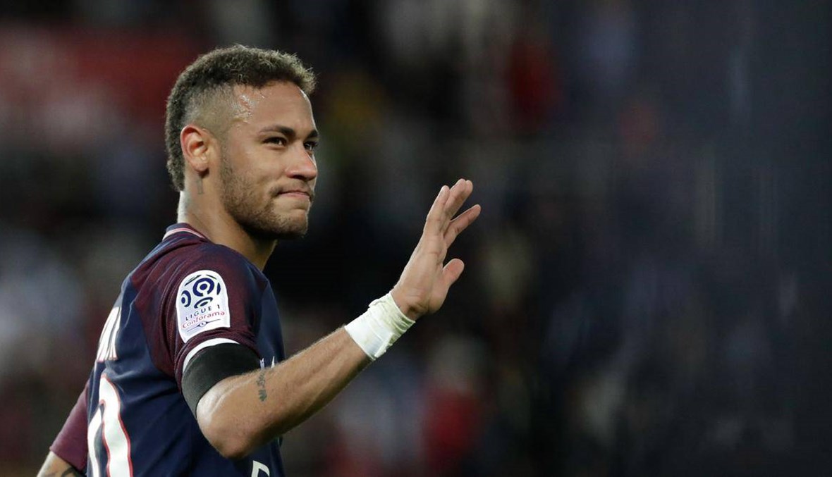 نيمار ينجو "موقتاً" من دفع غرامة لسلطات الضرائب