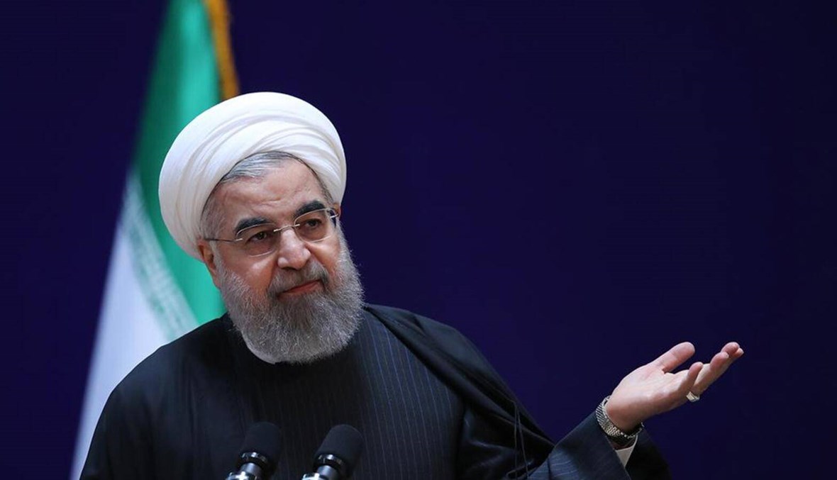 روحاني: حوالي نصف موظفي الدولة في إيران يمكثون في المنازل