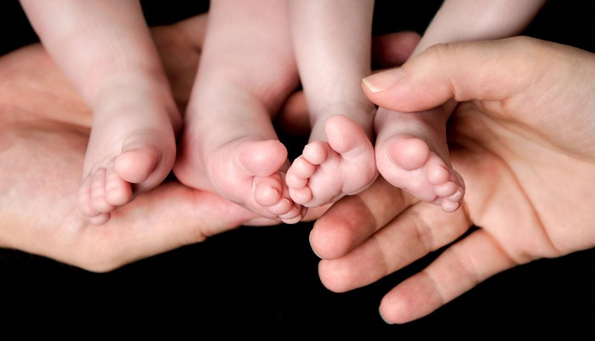 بعد إنجابها 6 توائم... الوالدة تروي لـ"النهار" اللحظة الاستثنائية