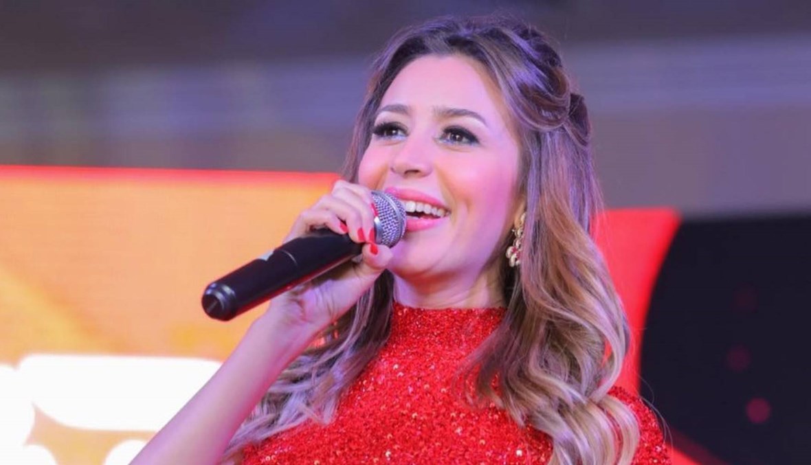 جنّات تنشر الفيديو الأول لابنتها (فيديو)