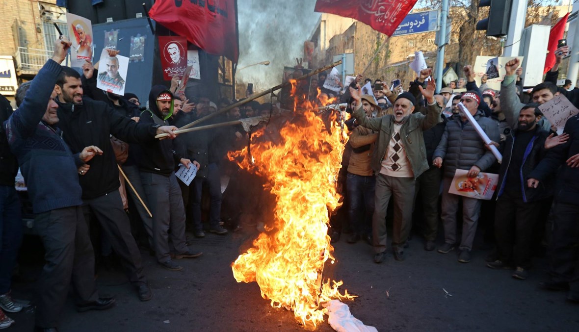 إيران: تظاهرات أمام سفارة المملكة المتّحدة في طهران... "الموت لبريطانيا"