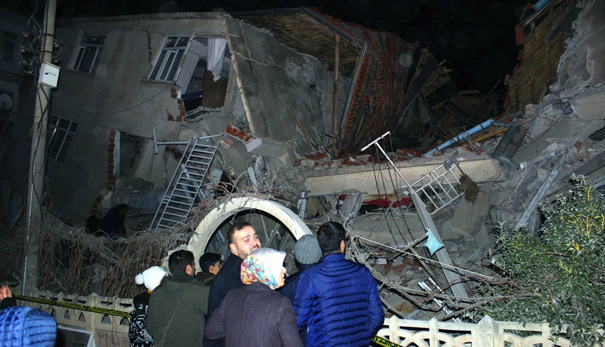 ارتفاع حصيلة ضحايا زلزال تركيا إلى 14 قتيلاً