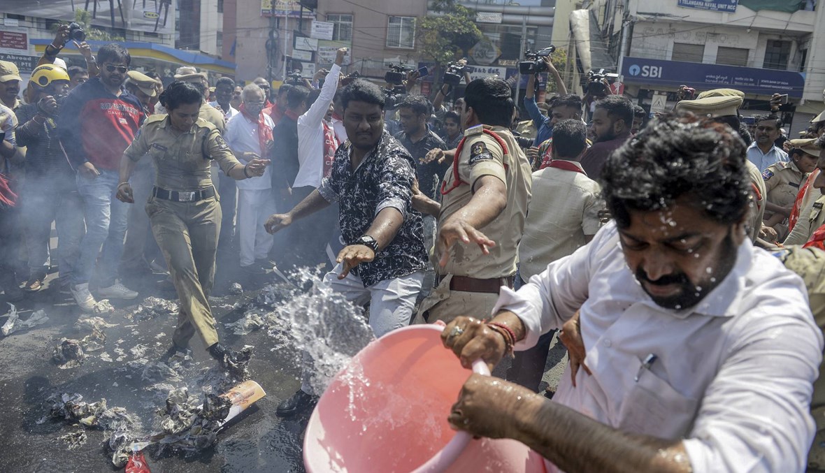 توتّر في الهند: أعمال عنف طائفيّة دامية في نيودلهي... والحصيلة 33 قتيلاً