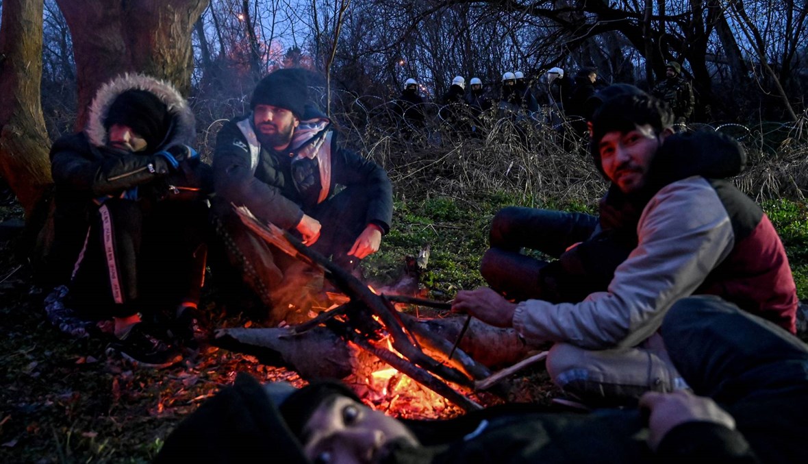 اليونان "عززت قواتها" ومنعت أربعة آلاف مهاجر دخول أراضيها من تركيا