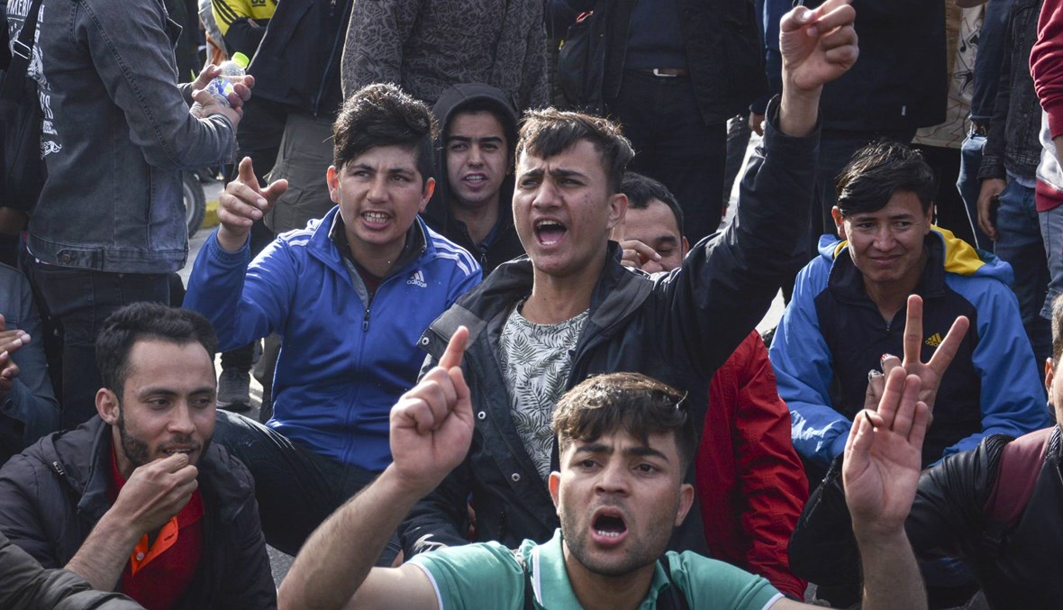 لودريان: "ابتزاز" تركيا لأوروبا في قضية المهاجرين "غير مقبول على الإطلاق"