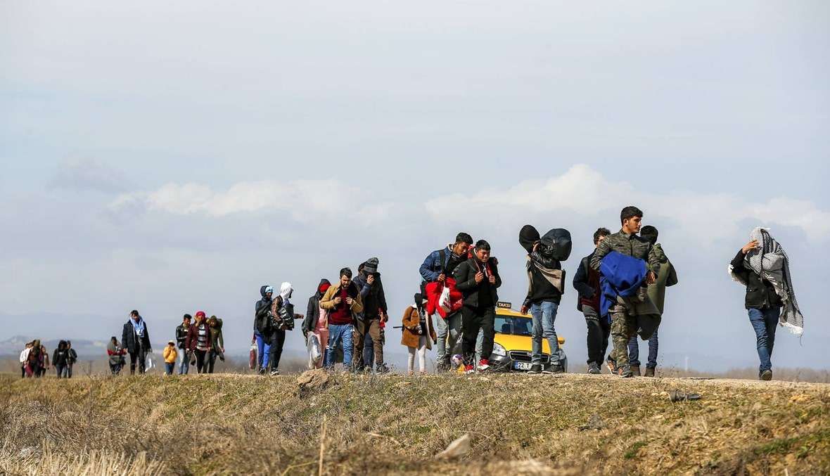 القلق يتزايد... الاتحاد الأوروبي يوفد قادته إلى اليونان وتركيا لمعالجة أزمة الهجرة