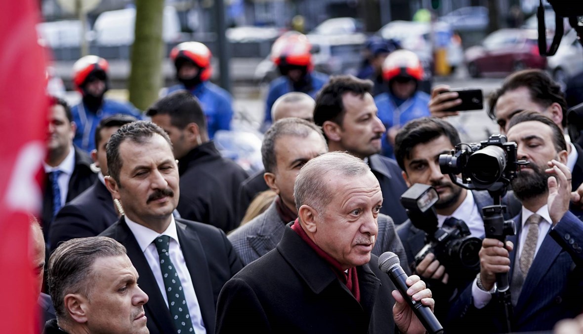 إردوغان في بروكسيل: تركيا "تنتظر دعماً ملموساً من حلفائها" في سوريا