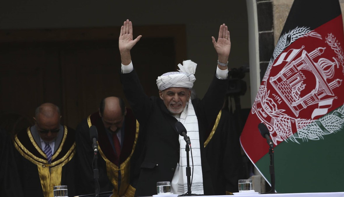 غني وعبدالله ينصّبان نفسيهما رئيسين لأفغانستان: وانفجاران في كابول