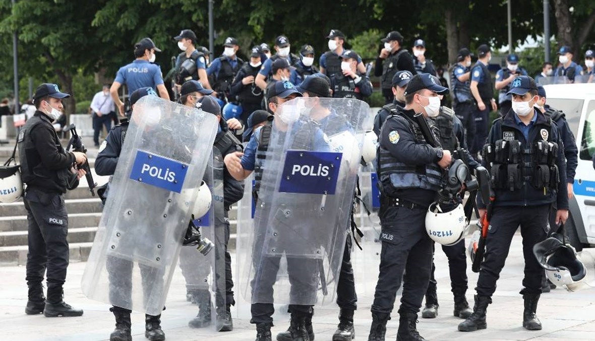 تركيا: أوامر باعتقال 149 شخصاً للاشتباه في صلتهم بغولن