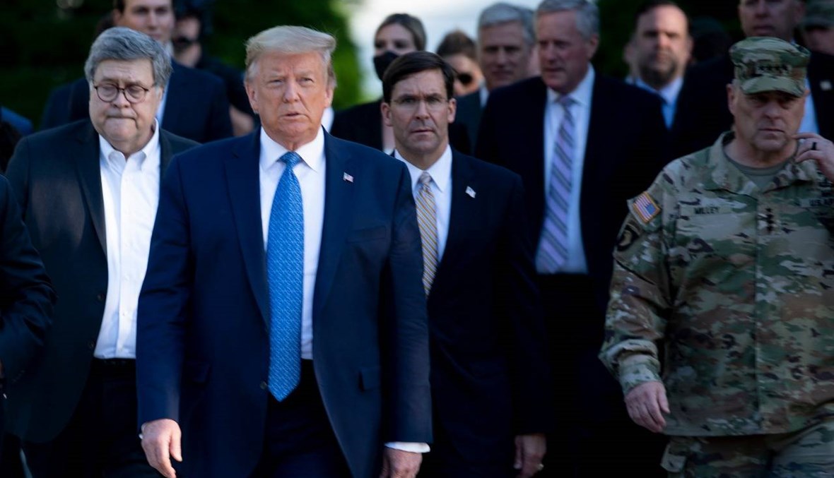 رئيس أركان القوات الأميركيّة يأسف لمرافقته ترامب إلى موقع تظاهرة: "كان خطأ"