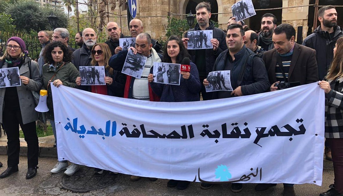 وقفة احتجاجية أمام وزارة الداخلية... "الصحافة مش مكسر عصا" (صور وفيديو)