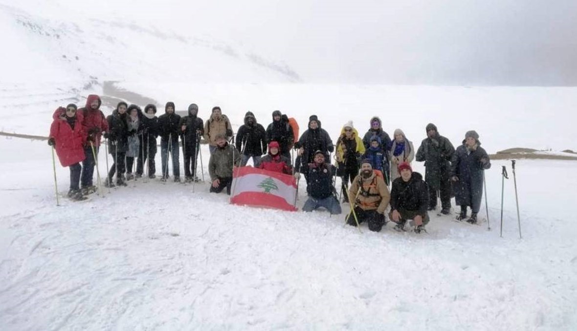 رحلة مشي على الثلج في أعالي جبال الضنية عكار