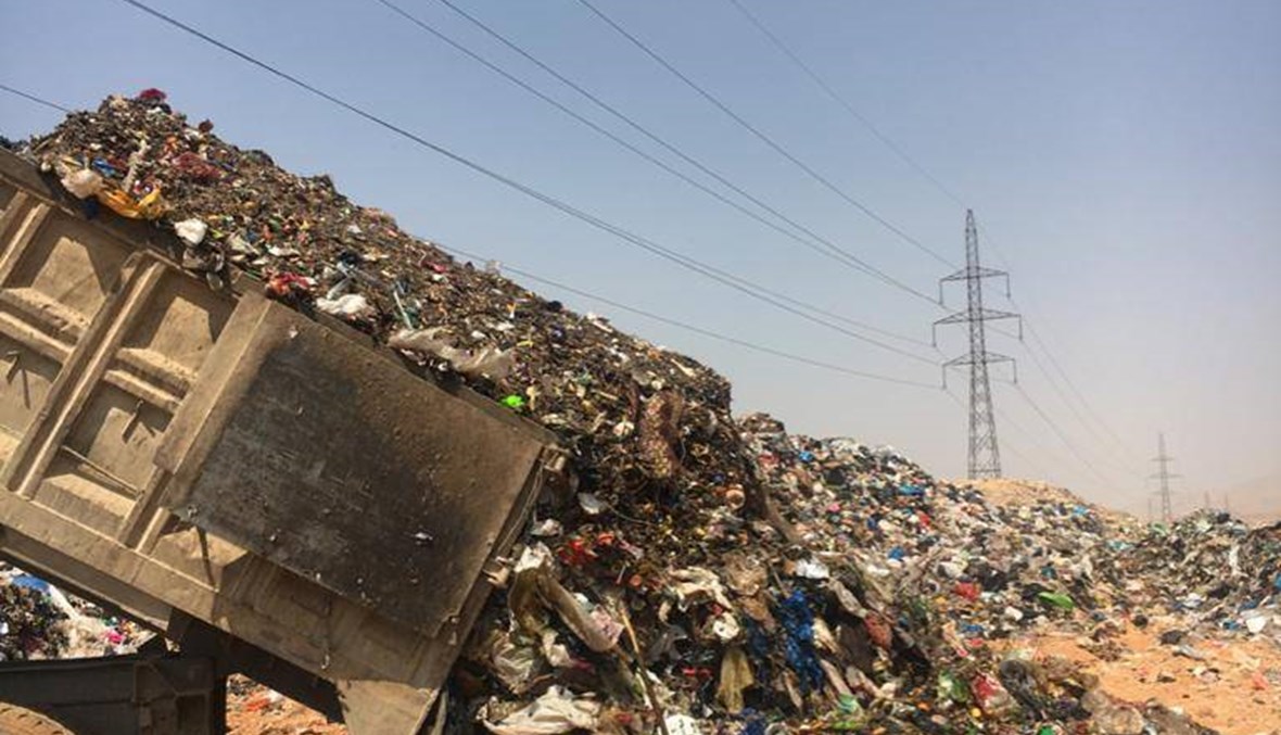 بالصور: أطنان من النفايات في بعلبك