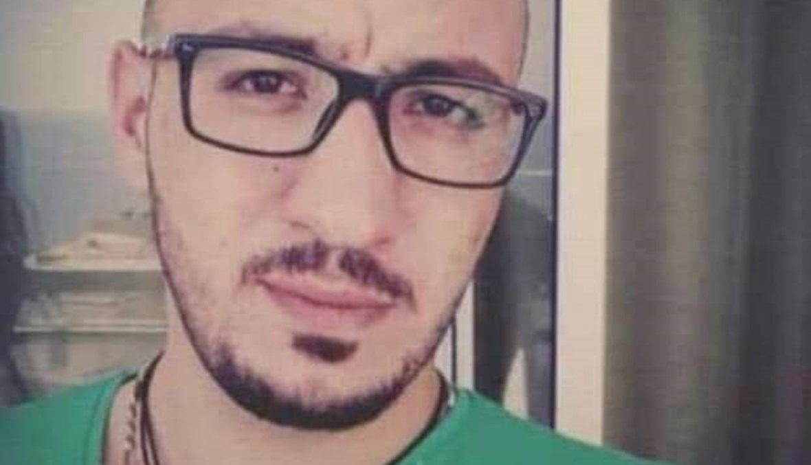 خسر عمله وخَبَز على التنّور ليعيش... صخرة أنهت حياة العريس محمود