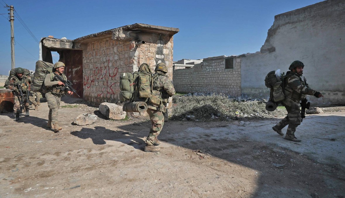 الدفاع الروسية: تركيا أرسلت كمّاً كبيراً من المدرّعات والذخيرة إلى إدلب
