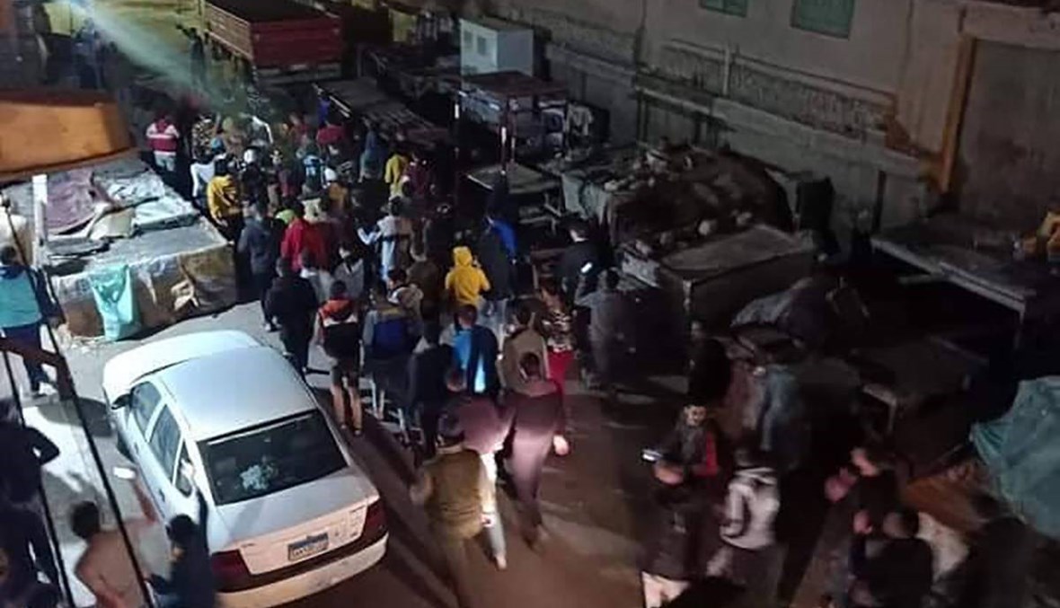 "تظاهرات ضد كورونا" بالإسكندرية... انتقادات واسعة وتعليقات ساخرة