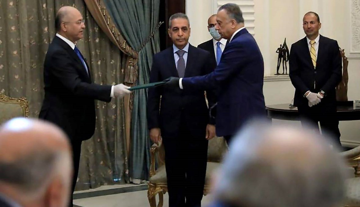 العراق: صالح يكلّف مصطفى الكاظمي تشكيل الحكومة... "الثالثة ثابتة"؟