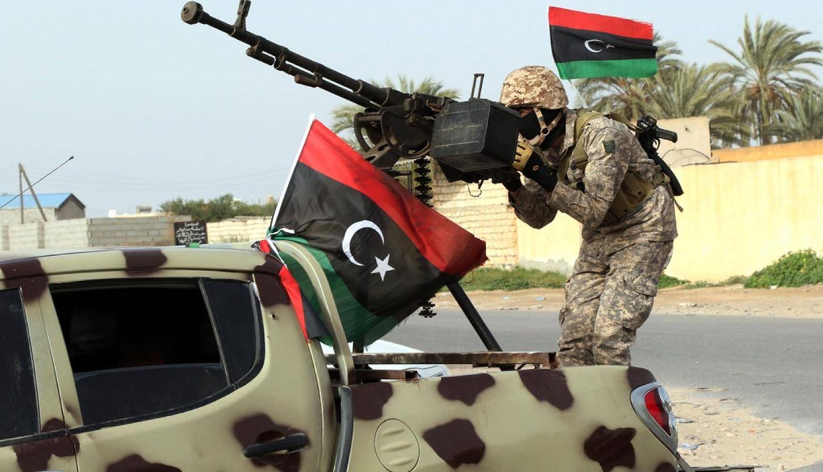 سقوط صواريخ على العاصمة الليبية وحكومة الوفاق تستعيد السيطرة