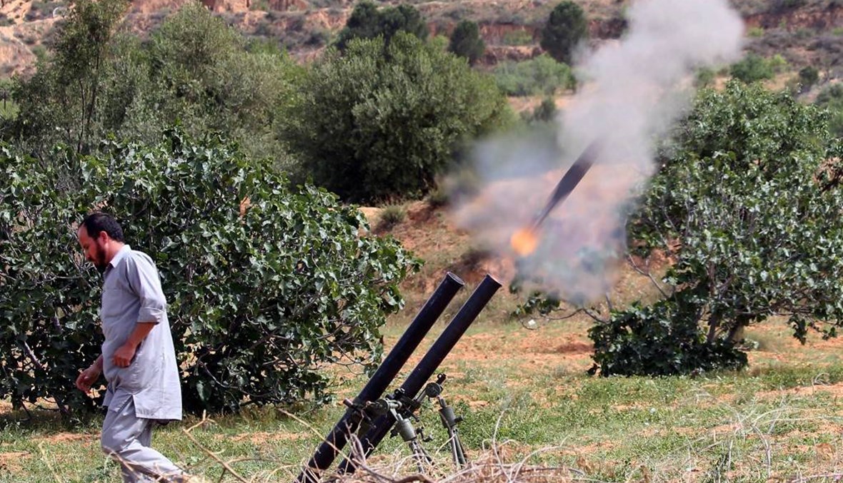 الكرملين: روسيا ما تزال على اتصال مع طرفي الصراع في ليبيا