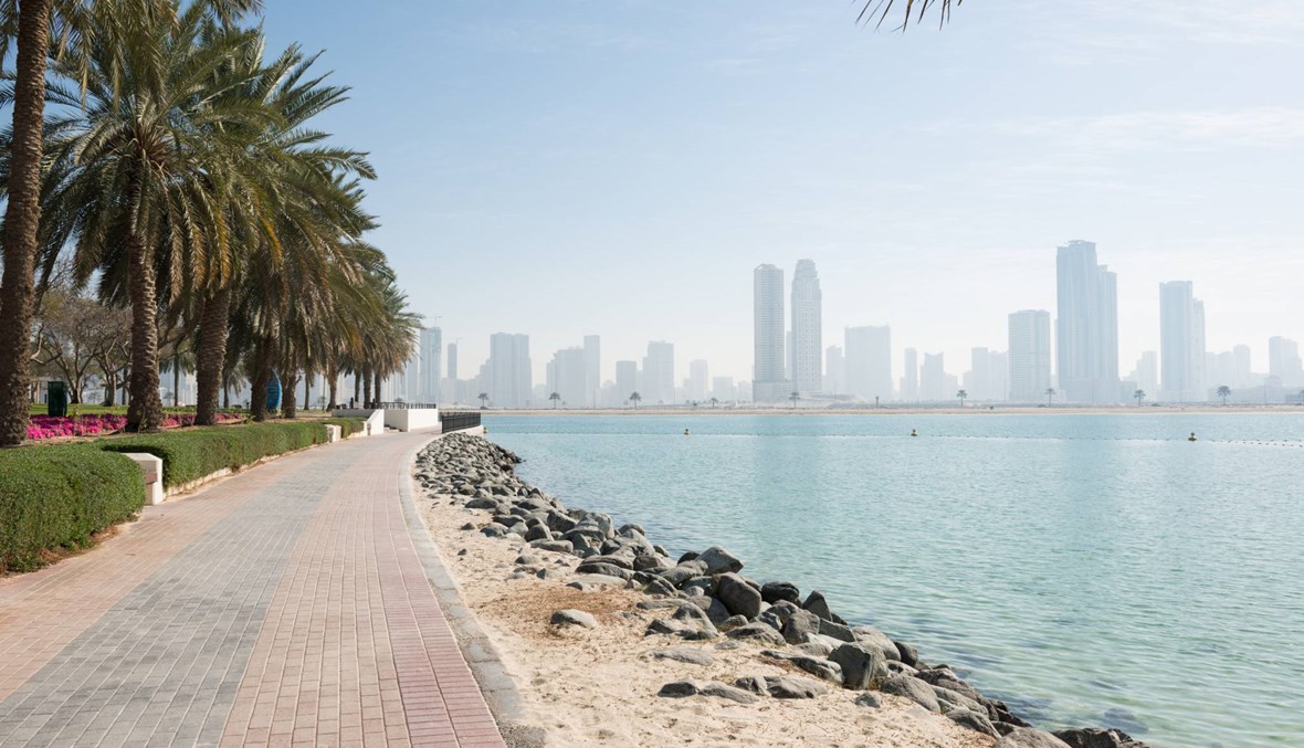 بلدية دبي تعلن إعادة فتح ممشى شاطئ الممزر