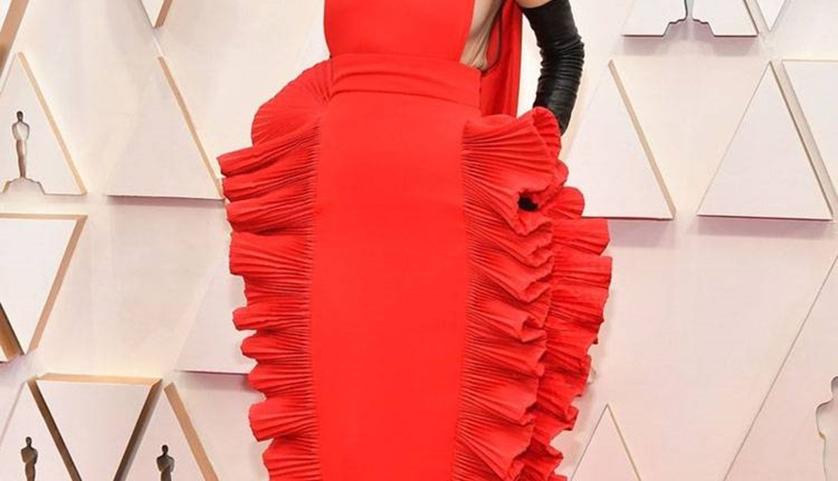 ما قصة فستان اللازانيا الذي ظهر في حفل الأوسكار؟