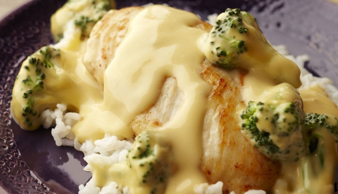 صدور الدجاج بالجبنة: طبق لذيذ وسريع التحضير