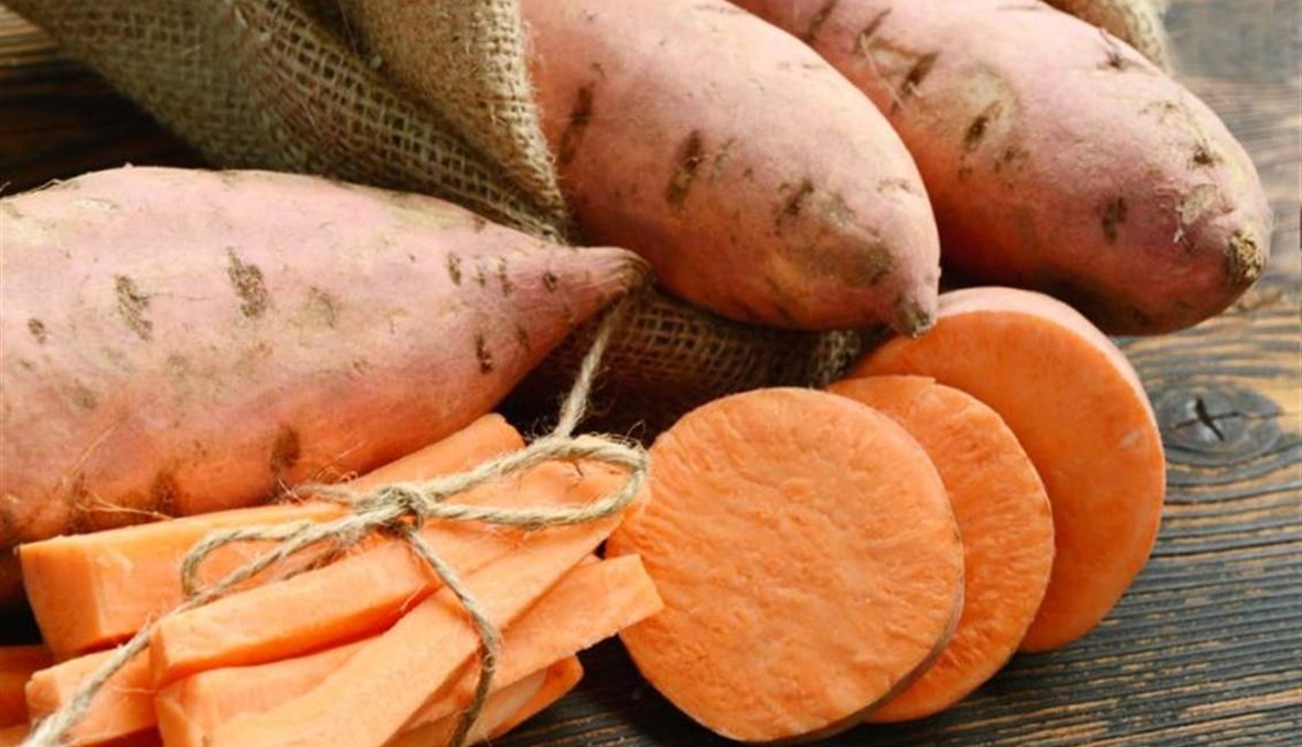 تخفّف الالتهابات وتحارب البرد... ماذا تعرفون عن فوائد البطاطا الحلوة؟