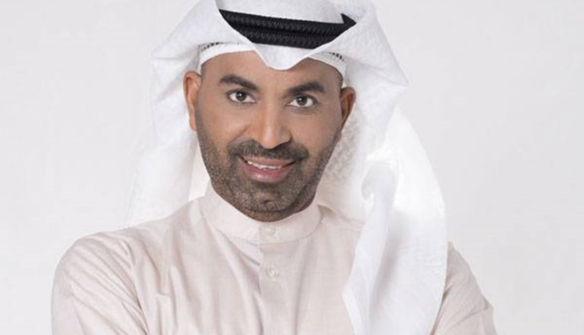 بالفيديو: الممثل الكويتي طارق العلي يدافع عن ابنه